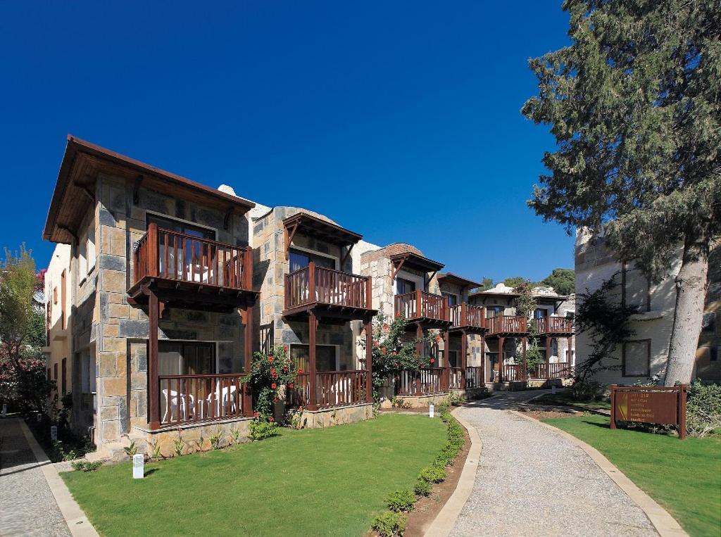 Camelot Boutique Hotel Акьярлар Экстерьер фото